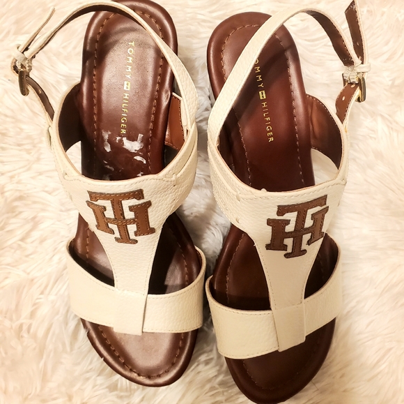 tommy hilfiger white wedges